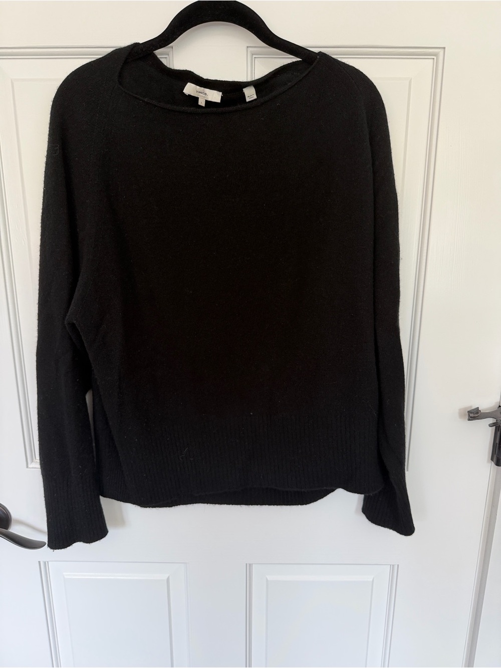 ✨boatneck beauty✨Vince Black Crewneck Sweater - Minimal Knit